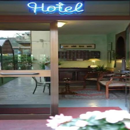 Hotel La Nuova Pergoletta Orvieto Exterior photo
